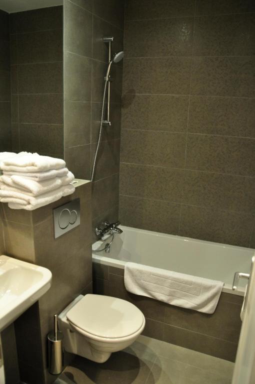 Hotel Floridor Etoile Aulnay-sous-Bois Bagian luar foto